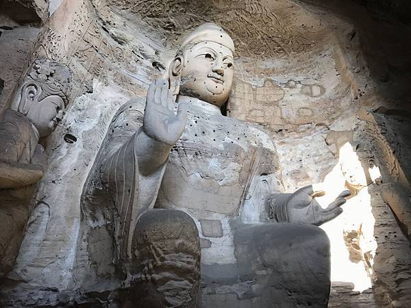 【中國】山西大同 終於完成四大石窟的雲岡石窟與懸空寺